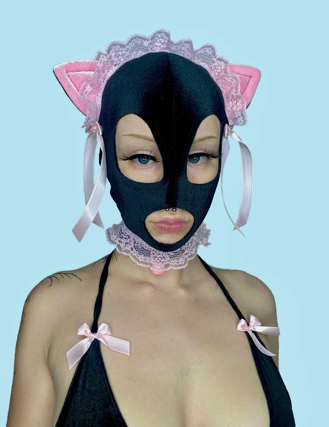 Lil Kitty Maid Hood 💕 black n pink